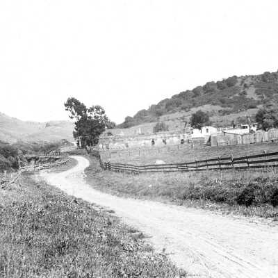 Adobe Ranch Road (Vincent)