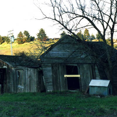 Tennent bunkhouses 1986 #1 (Vincent): Tennent Ranch bunkhouse