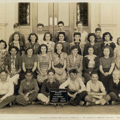 1940 Class Photo - 8th Grade (Stella Freitas Faria)