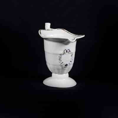 Cream Pitcher / Pot à lait