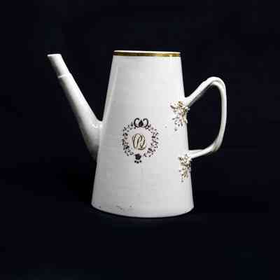 Coffeepot / Cafetière de service