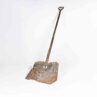 Fireplace Shovel / Pelle à cendres