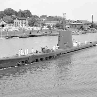 Submarine