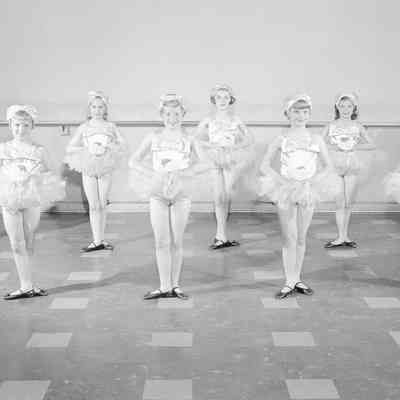 Jean Wolfmeyer Dancers