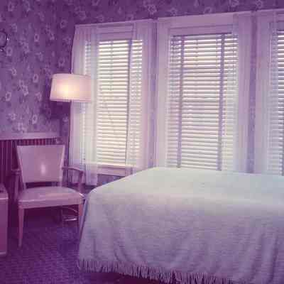 Hotel Howard