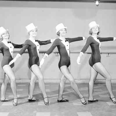 Jean Wolfmeyer Dancers
