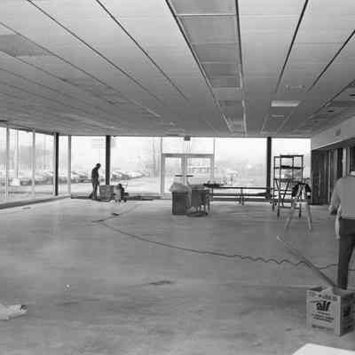 Erdman Ford Car Dealership