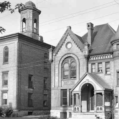 Old Manitowoc County Jail & Courthouse