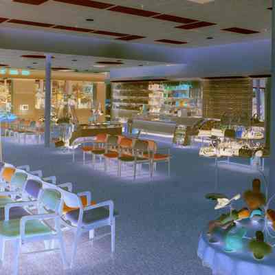 Kinney Shoe Store