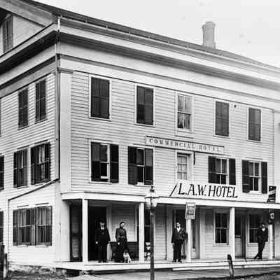 Commercial Hotel