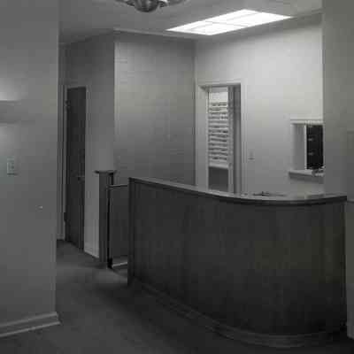 Dr. Brenne, Optometrist