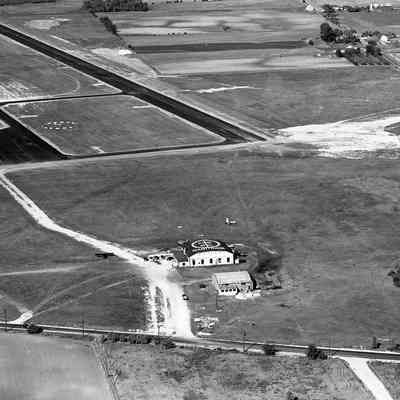 Manitowoc County Airport