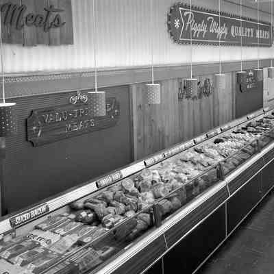 Piggly Wiggly Grocery Store