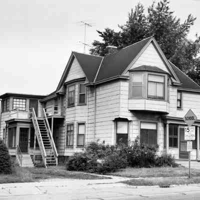 418 North 8th Street