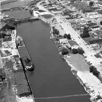 Manitowoc Harbor