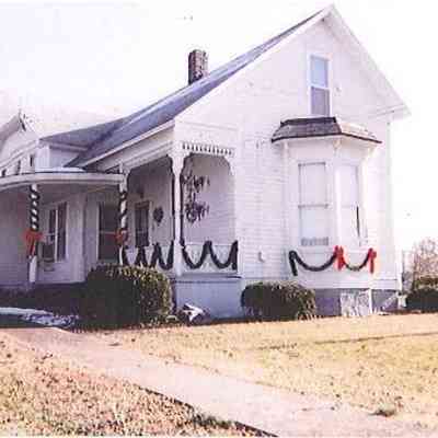 Lutes-Acup House
