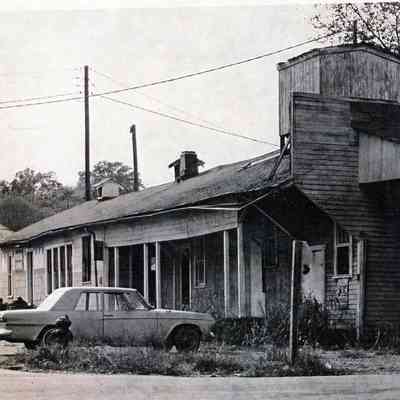 Tinnin Feed Store