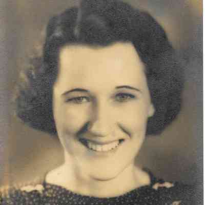 Golda Ester Fadler
