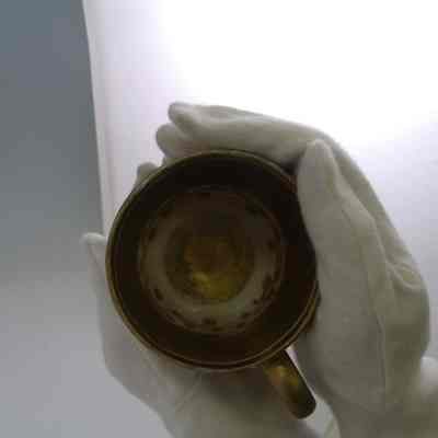 Buen Retiro Porcelain Cup
