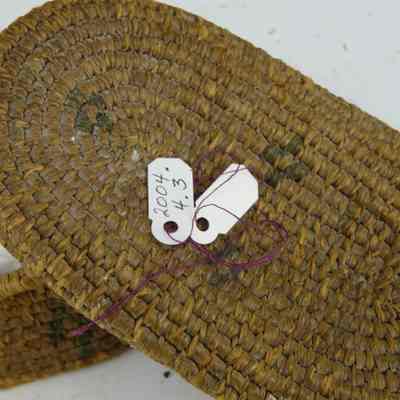 Basket, oval with lid