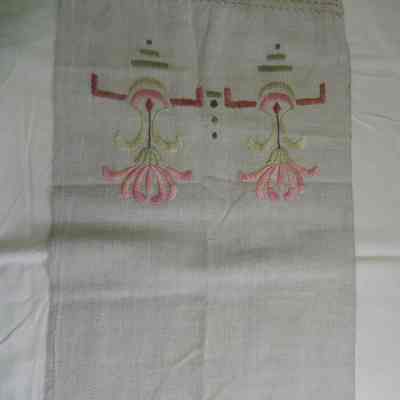 Ecru Linen Table Scarf