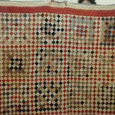 Small Squares on Diagonal Quilt