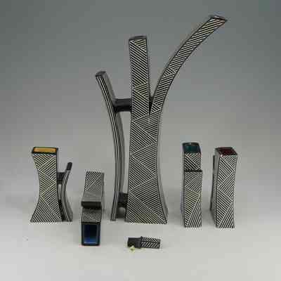 Tea Set (tea pot and 4 cups)