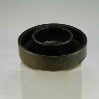 Ant Trap, 1989