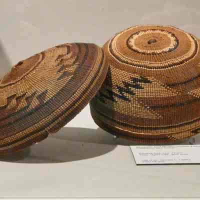 Basket with Lid