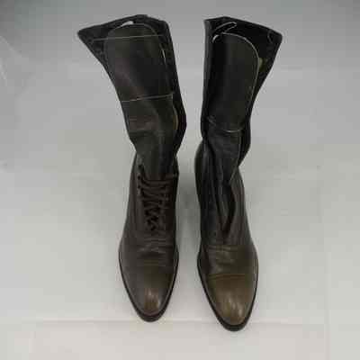Pair of Shoes