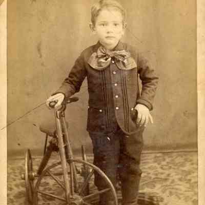 Mrs. Dr. Snider, Fairland photographer