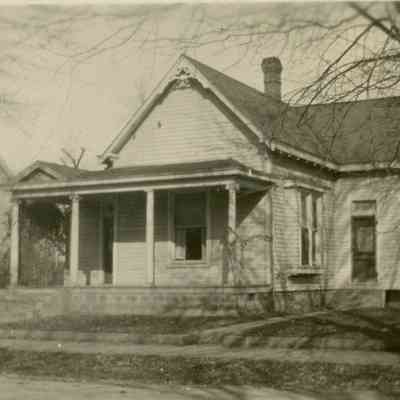 306 W Washington St, Fairland