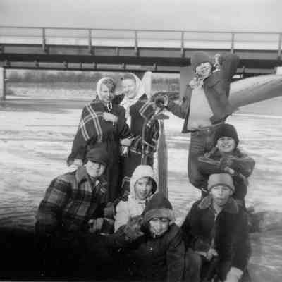 Kids on New Interstate