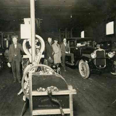 Imel, Fraker and Company, interior