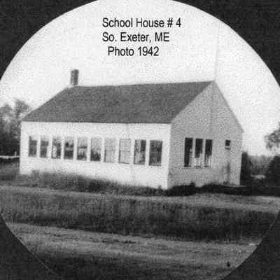 School No. 4, 1942