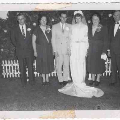 PIC0333: R to L: Frances and Elmer Stocker, Eugene and Mildred Stocker, Edna and Lewis (Mildred's parents)