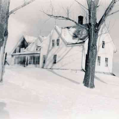 Ames Farm, Exeter Corner