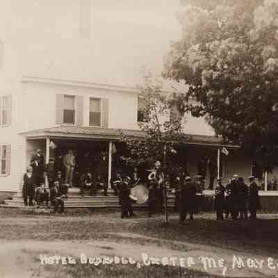 Hotel Buswell with band