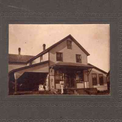 Mrs. L. H. Smith Store