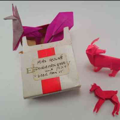 (C) - Hulme, Max (UK) - Three animals in a cigarette box