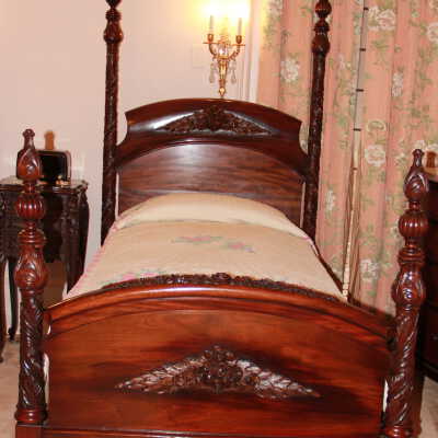 Bed, Twin