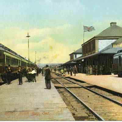 Union Depot, North Bay, Ont. (in red on front)