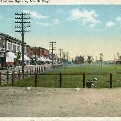 Station Square, North Bay