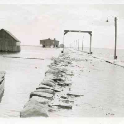 Docks, North Bay