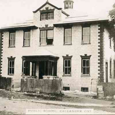Public School in Callander