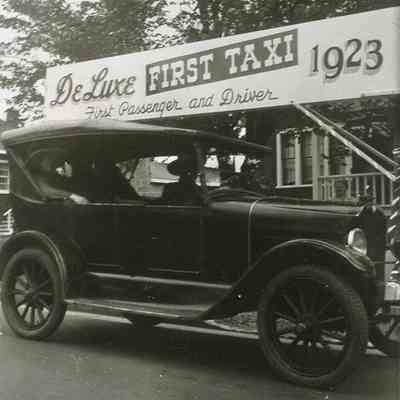 DeLuxe First Taxi- 1923