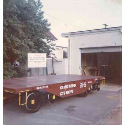 Grand Truck Float Floatbed Car