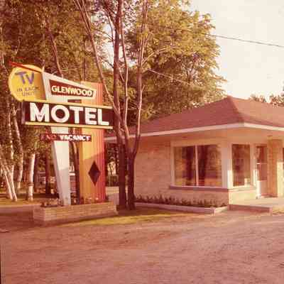 Lakeshore Businesses