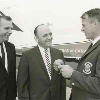 Gordie Howe Eaton's Sports Advisor at North Bay Airport