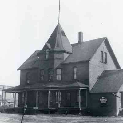 Former McIntosh Home